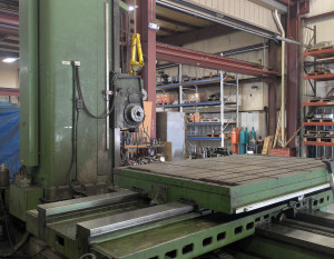 GIDDINGS & LEWIS MODEL 70A-DP5-T 5" Table Type Horizontal Boring Mill