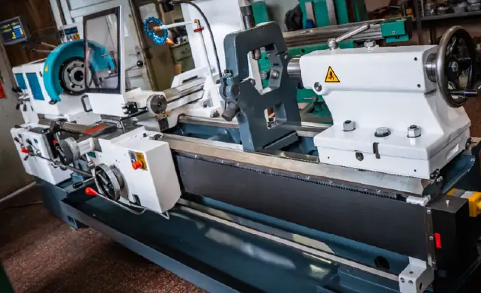 Completely re-manufactured lathe TOS SN 63/2000 Classic - Available immediately! - Machine image